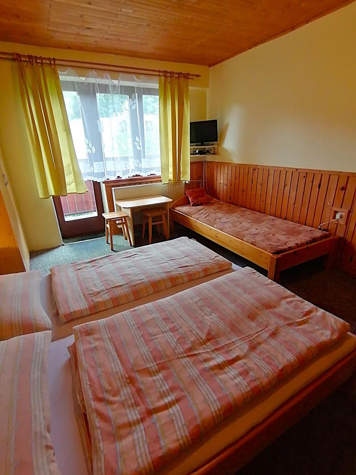 ŽdiarPrivat U Milana Hlavna 316公寓 外观 照片
